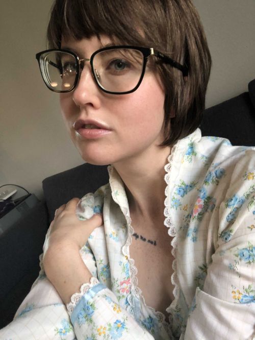 @happylilcamgirl