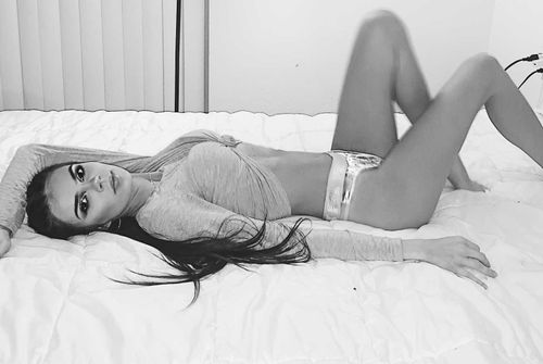 @haylzluna nude haylzluna nude