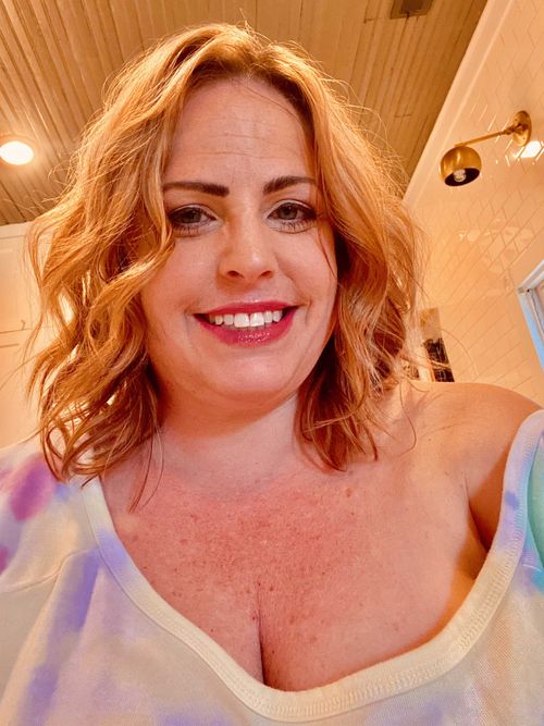 @hipsandcurves75