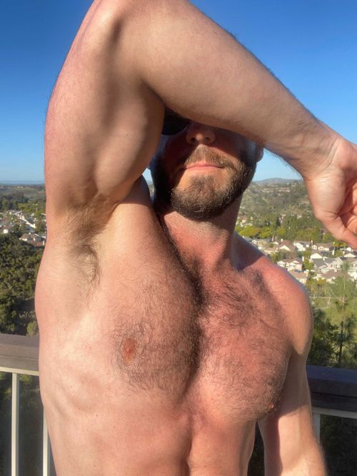 @holdenflex nude holdenflex nude