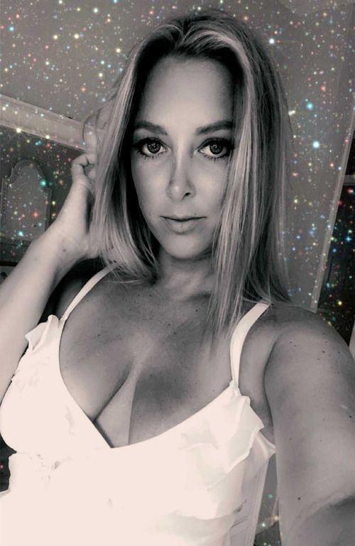 @holliewould