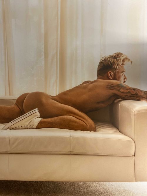 @homowithahammer nude homowithahammer nude
