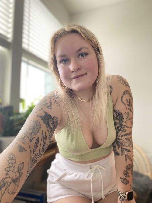 @honeybunpeach