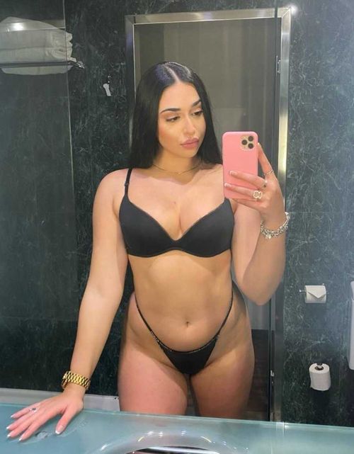 @hotbaby-18