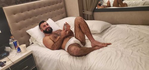 @hothairyguy nude hothairyguy nude