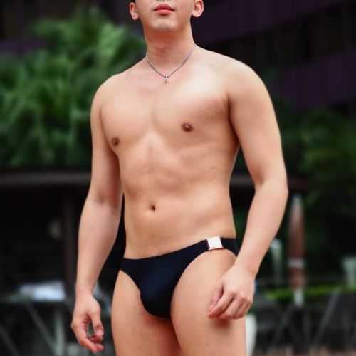 @hothappyboy
