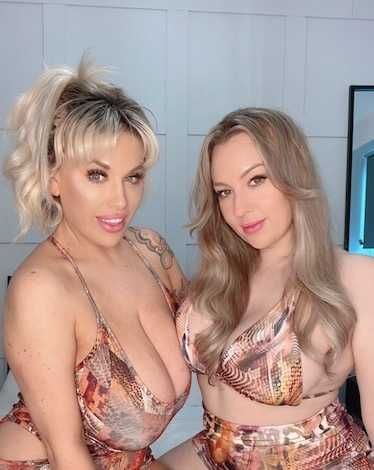 @hotmomlove