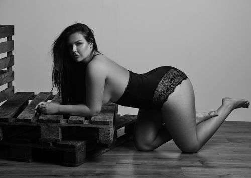 @iam_sharon nude iam_sharon nude