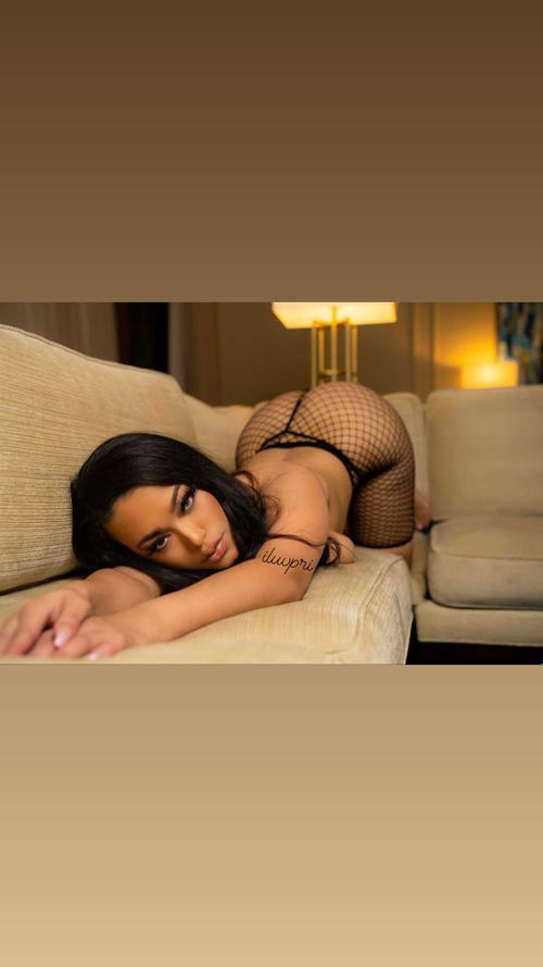 @iluvpri nude iluvpri nude