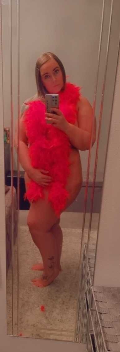 @imnotyouraveragegirl2222