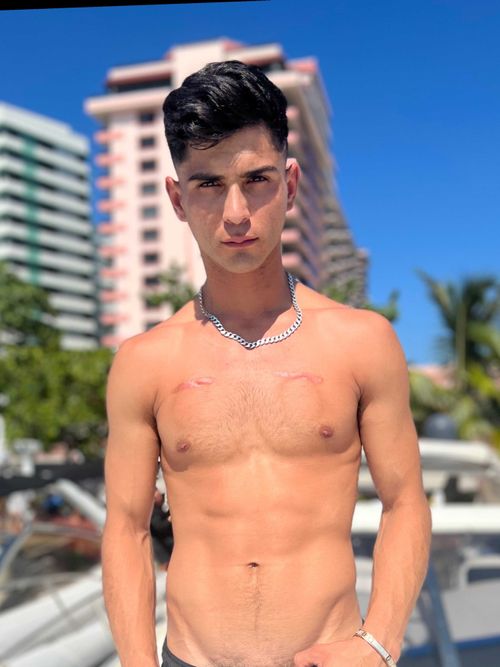 imtwitchboi nude