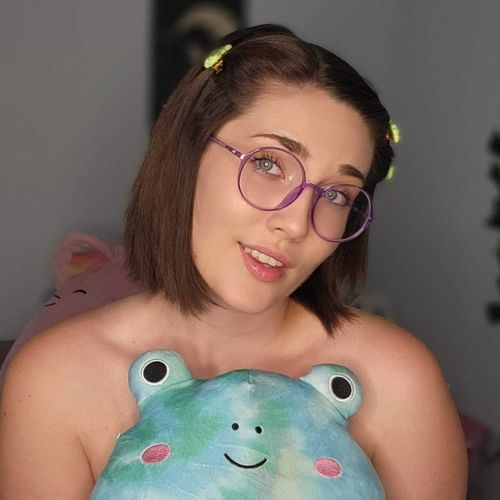 @irislilajean