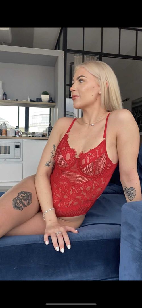 @irltinax