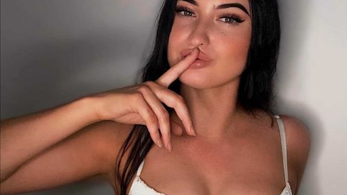 @isabellemckean nude isabellemckean nude