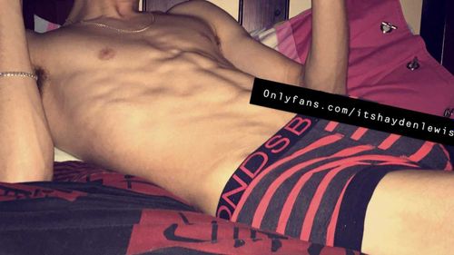 @itshaydenlewis nude itshaydenlewis nude