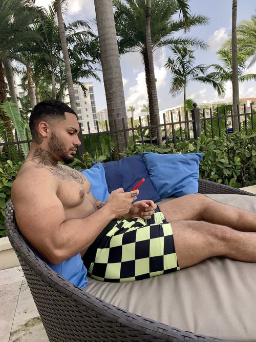 @itslouisrosa35 nude itslouisrosa35 nude