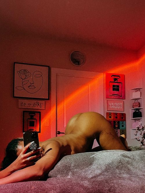 @itsqueenn