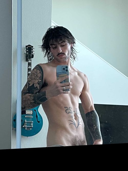 @jamessblakee nude jamessblakee nude
