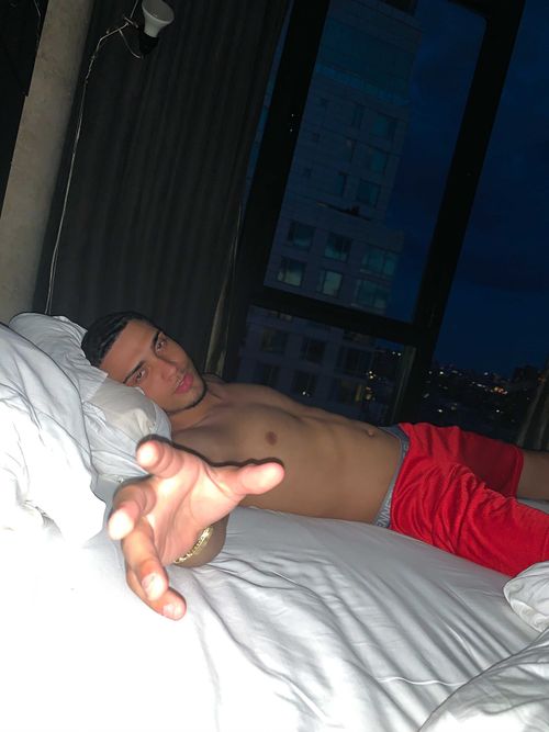 @jaronfurches nude jaronfurches nude