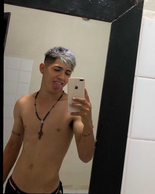 @javidickboy10