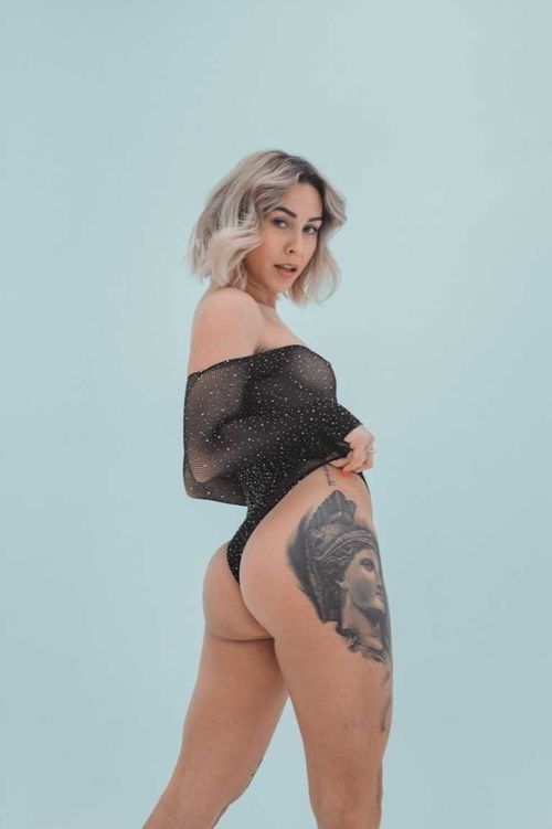 @jennynogue
