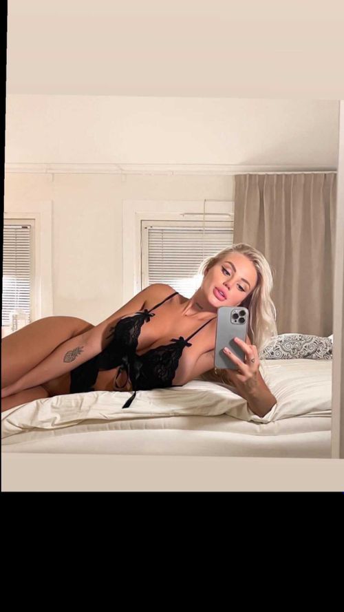 @juliamarkhams nude juliamarkhams nude