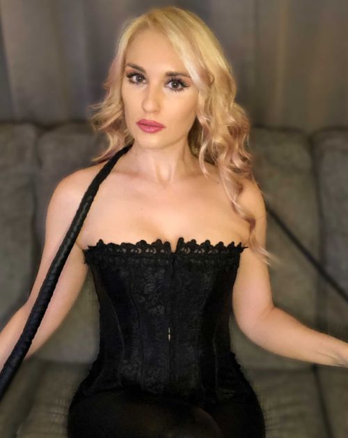 @juliarobbie