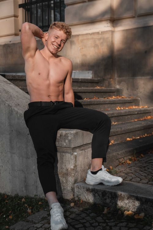 @julien_cap nude julien_cap nude