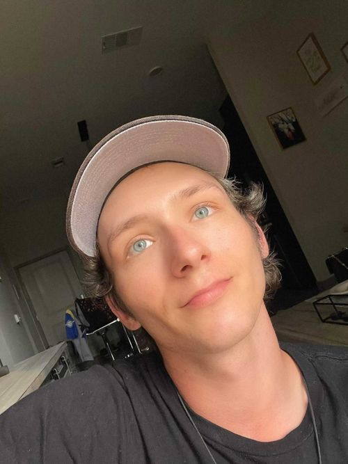 @justinstonexxx
