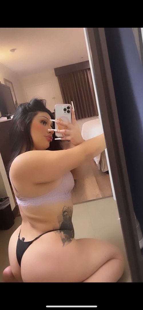 @katieeramos