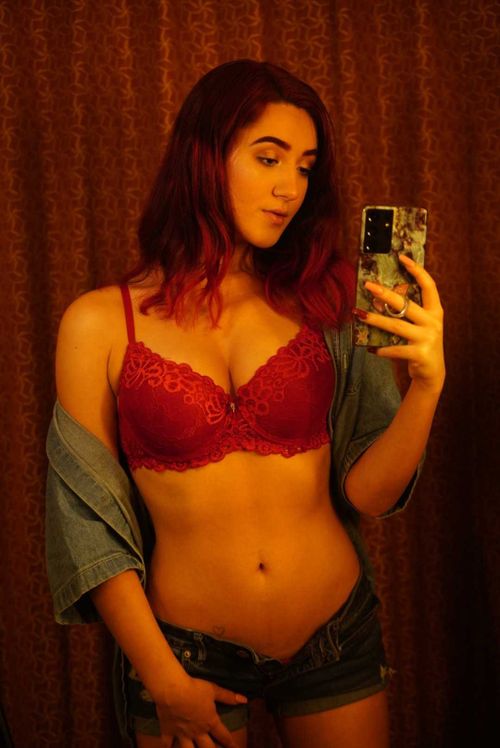 @kawaiikailey