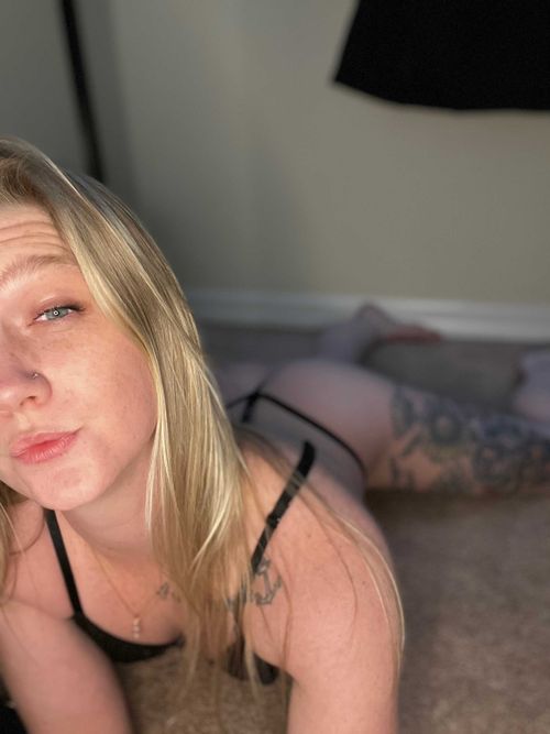 @kisssmyyasss_xo
