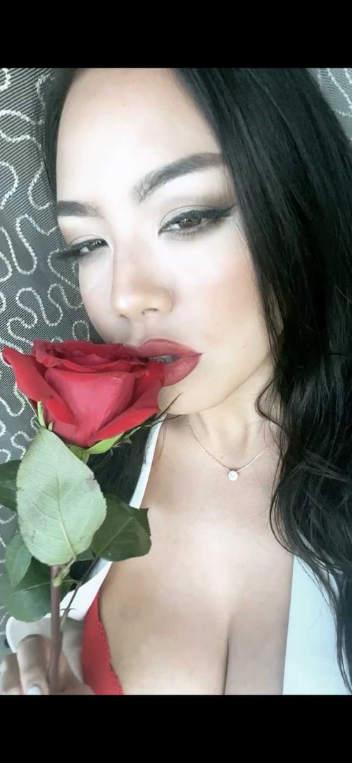 @kittenlatenight