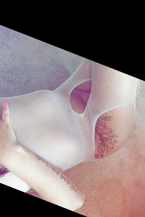 @klljxo92xx nude klljxo92xx nude