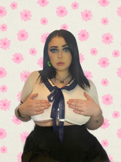 @kristilouisex