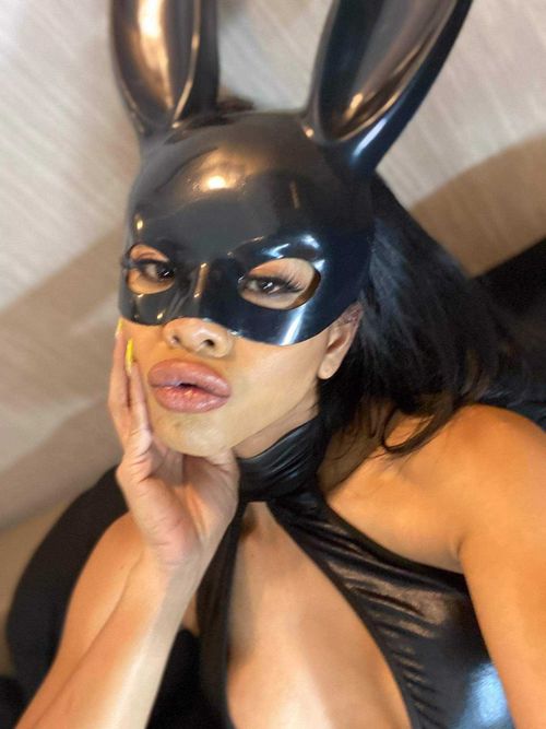 @ladyboyfernfern