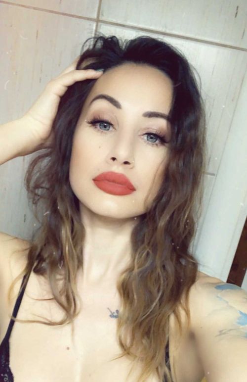 @ladyluck_