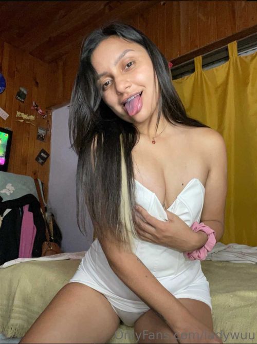 @ladywuu