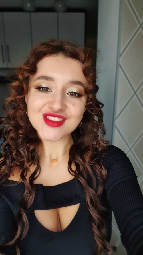 @lailanoire