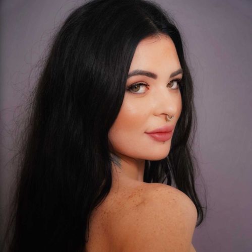 @lanadeljade