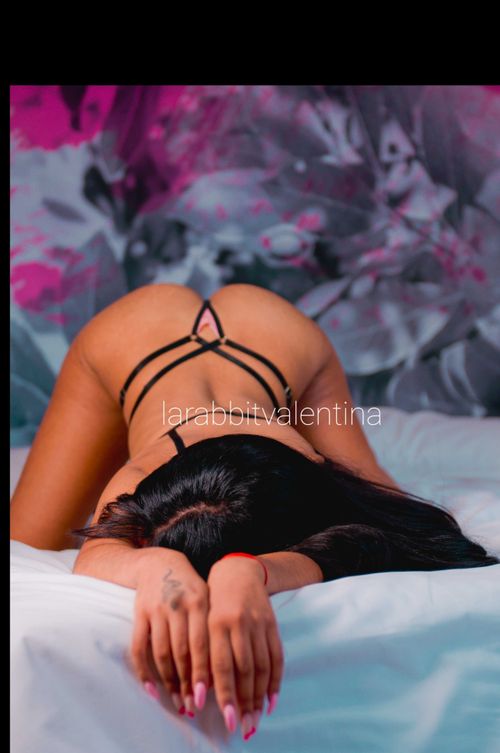 larabbitvalentinaof nude