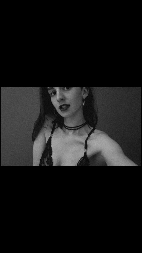 @laratiger99