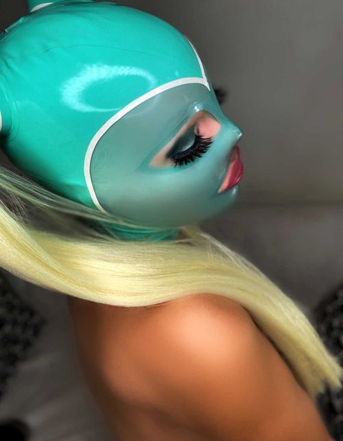 @latexkittyxxx