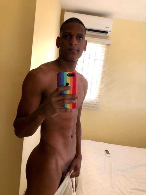 @latin_dick98
