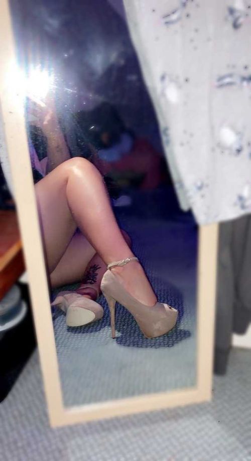 @laura1999