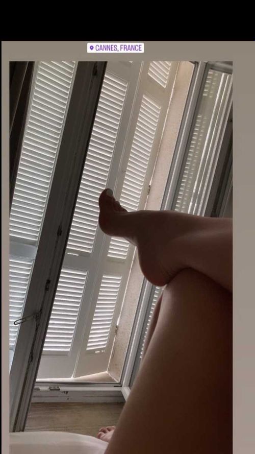 laurafrison nude