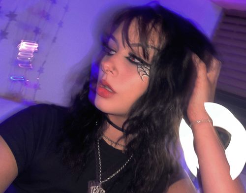 @lavenderhayz