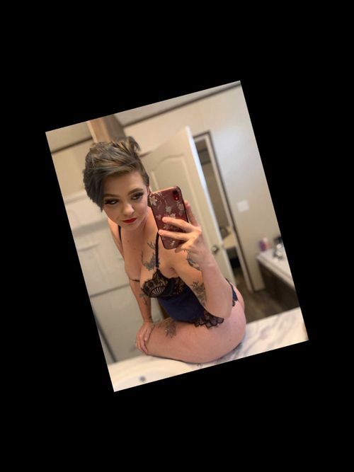 @leahonthatdixk nude leahonthatdixk nude