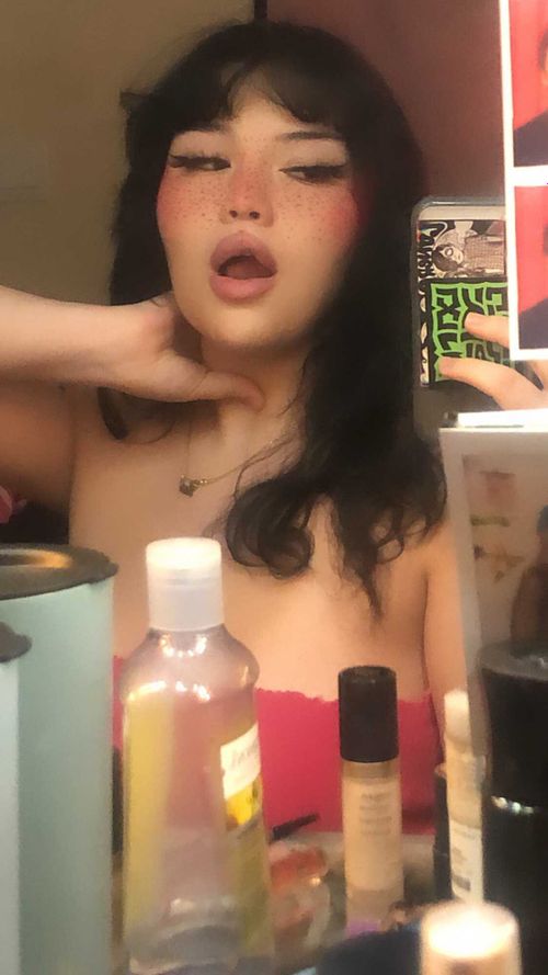 @leeeeeeeeeeeches
