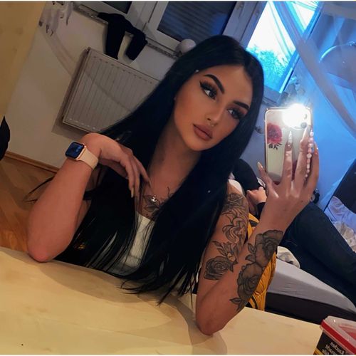 @leonieflessers